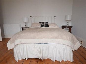 Longworth Villa Cheltenham Extérieur photo