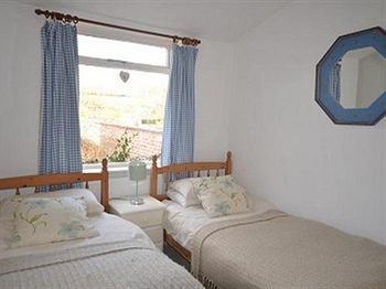 Longworth Villa Cheltenham Extérieur photo